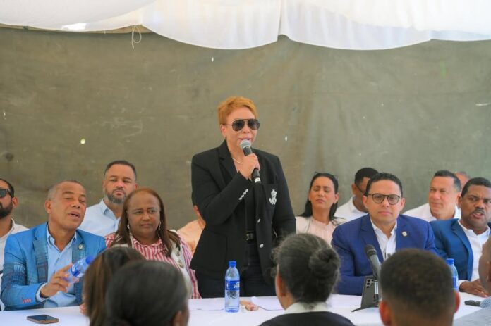 Desde la provincia San Cristóbal 📍, la Comisión Permanente de Asuntos Municipales, presidida po (2)